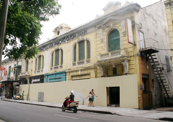 Nhiều thương hiệu thuê mặt tiền ở đây kinh doanh đã đóng cửa từ lâu