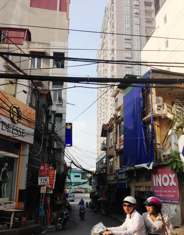 Cao ốc trong ngõ nhỏ: Nỗi khổ mới ở Hà Nội - 2 Nhiều dự án mặt ngõ trên địa bàn Hà Nội