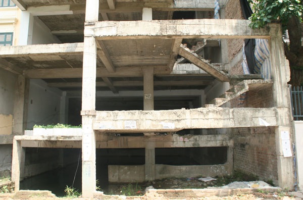 Công trình gây lãng phí và ảnh hưởng tới mỹ quan đô thị