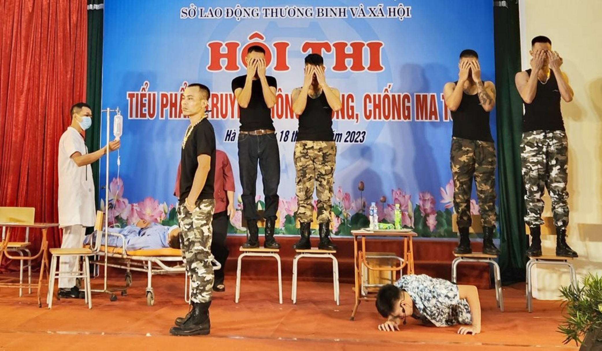 ANh 2 cai nghien ma tuy.jpg ANh 2 cai nghien ma tuy.jpg