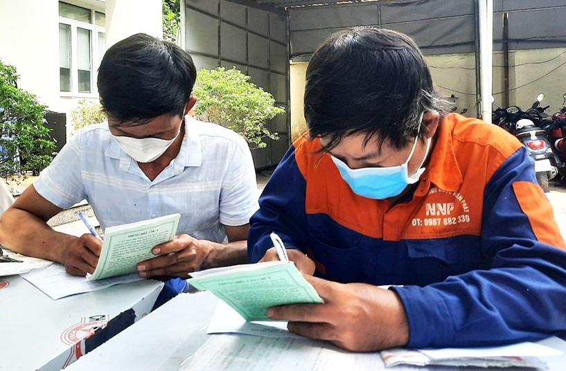rut-bhxh-1-lan.jpg rut-bhxh-1-lan.jpg