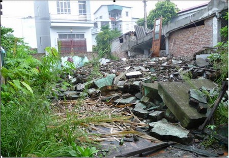 Bài 1: Qua 4 phiên tòa, bị đơn vẫn kêu oan - 2 Bài 1: Qua 4 phiên tòa, bị đơn vẫn kêu oan - 2