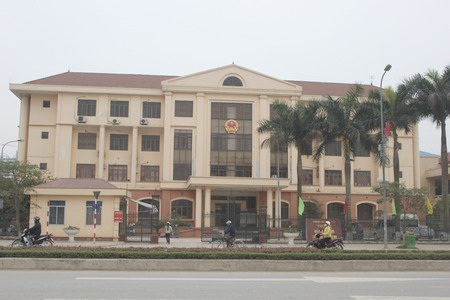 Người dân Từ Liêm vẫn “dài cổ” đợi sổ đỏ - 1 Người dân Từ Liêm vẫn “dài cổ” đợi sổ đỏ - 1