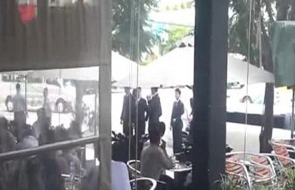 Kết luận vụ “Con trai người giàu nhất sàn chứng khoán tỏ tình gây sốc” - 1 Kết luận vụ “Con trai người giàu nhất sàn chứng khoán tỏ tình gây sốc” - 1