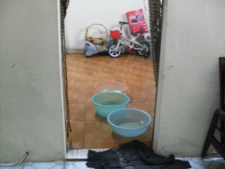 Hà Nội: Thỏa thuận không được vẫn cứ làm liều - 4 Hà Nội: Thỏa thuận không được vẫn cứ làm liều