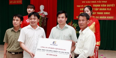 Tập đoàn FLC hỗ trợ thôn An Lão Xuôi xây dựng nhà văn hóa - 4 Tập đoàn FLC hỗ trợ thôn An Lão Xuôi xây dựng nhà văn hóa