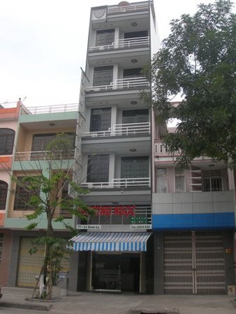 Đà Nẵng: Dân khốn khổ vì thi hành án “ì ạch” - 1