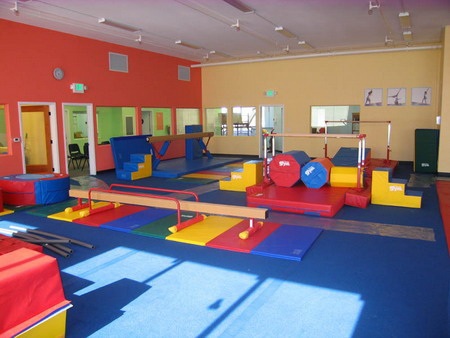 Thiên đường mua sắm hay chiến lược của Vingroup? - 3 Thiên đường mua sắm hay chiến lược của Vingroup? - 3