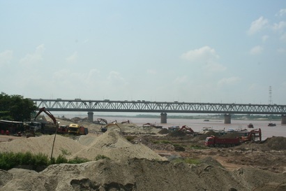 Hà Nội chỉ đạo xử lý sai phạm tại Từ Liêm - 2 Hà Nội chỉ đạo xử lý sai phạm tại Từ Liêm - 2