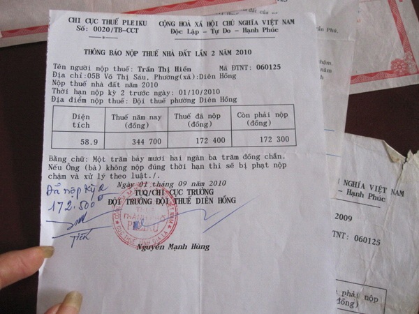 Bài 1: Kỳ án không đăng kí kết hôn, Tòa xử ly hôn - 4 Bà Hiền bắt đầu kể lại sự việc cho PV