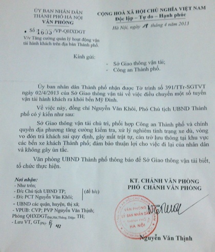 Bài 6: Bó tay trước “nhóm lợi ích” vụ “vỡ trận” bến xe Mỹ Đình - 1 Vụ “vỡ trận” bến xe Mỹ Đình: Bó tay trước “nhóm lợi ích”