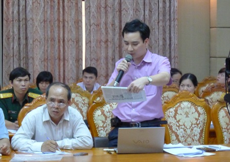 Bài 9: Phó Thủ tướng yêu cầu làm rõ vụ “vỡ trận” bến xe Mỹ Đình - 2 PV Báo