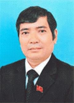 Bí thư Vĩnh Phúc lên tiếng vụ chậm xử lý “quan xã” dùng bằng giả - 2 Bí thư Vĩnh Phúc lên tiếng vụ chậm xử lý “quan xã” dùng bằng giả