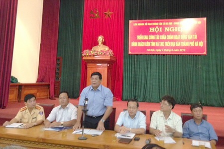 Bài 15: Vụ “vỡ trận” bến xe Mỹ Đình: Thêm văn bản “khóc mướn” cho “nhóm lợi ích” - 5 Vụ “vỡ trận” bến xe Mỹ Đình: Thêm văn bản “khóc mướn” cho “nhóm lợi ích”