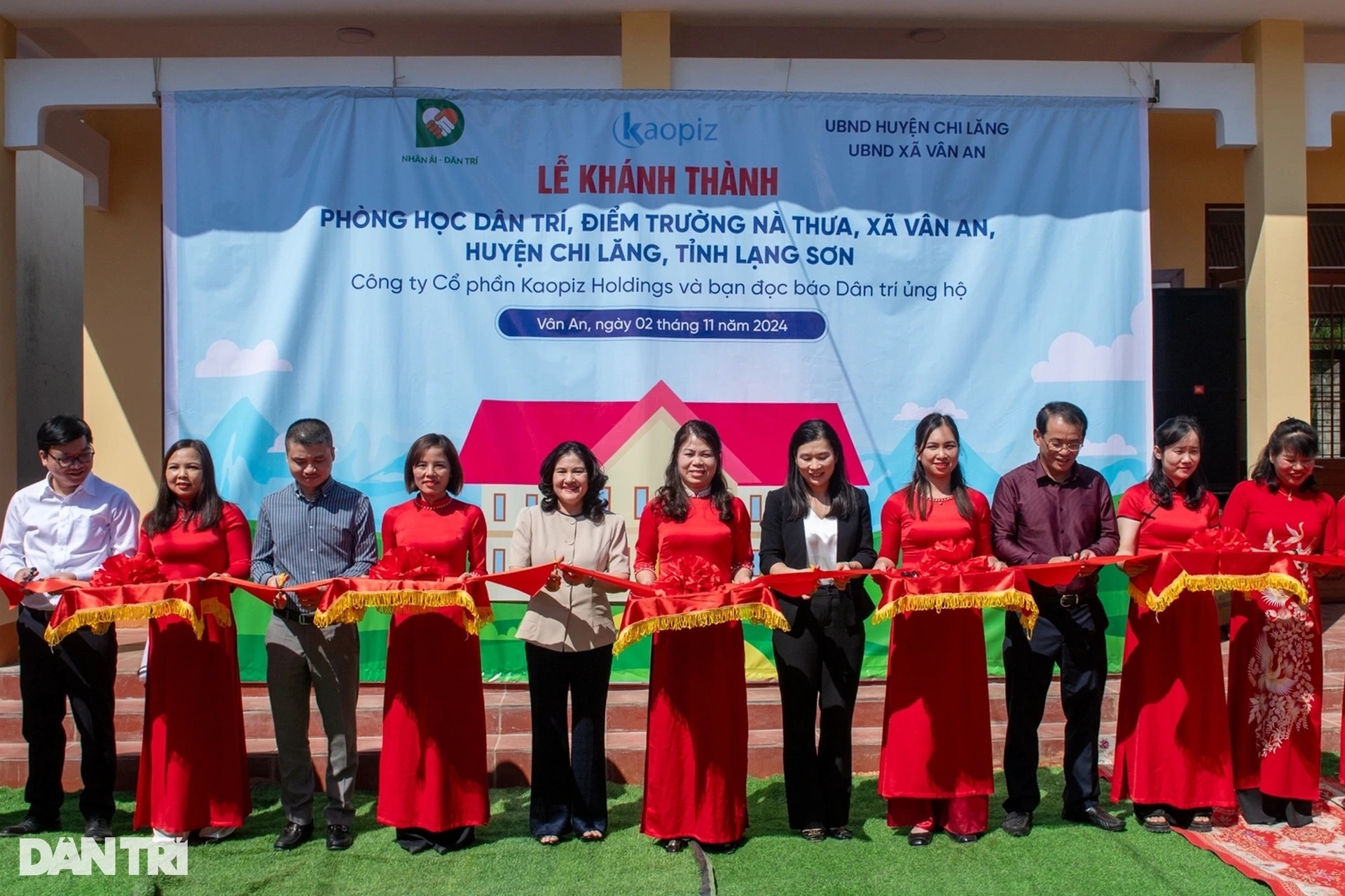 Dantri completes new school project in Lang Son - 7