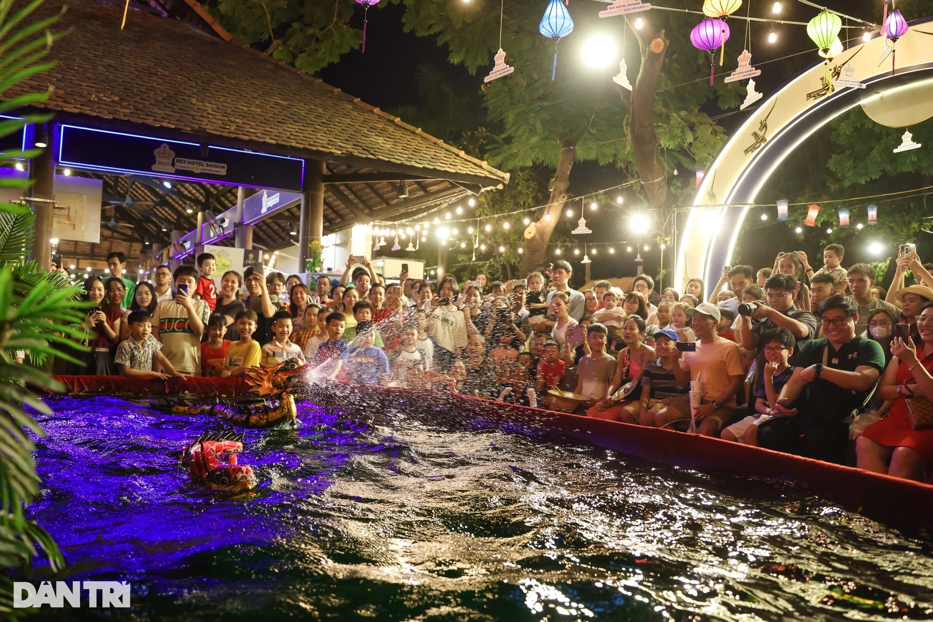 View - Hundreds of dishes featured at Vietnam's largest food festival