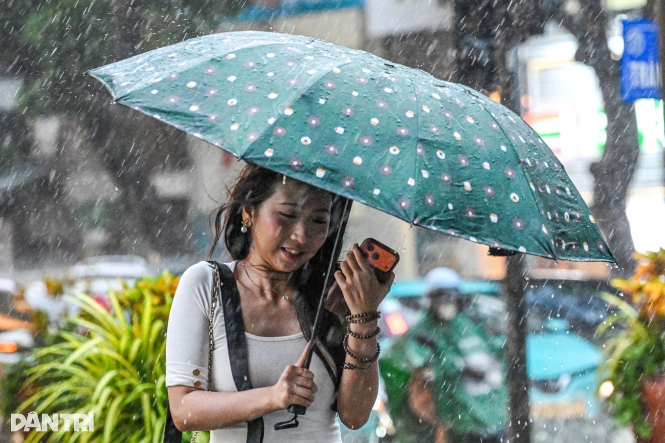 Thunerstorms Four days of thunderstorms forecast for northern, central Vietnam | DTiNews