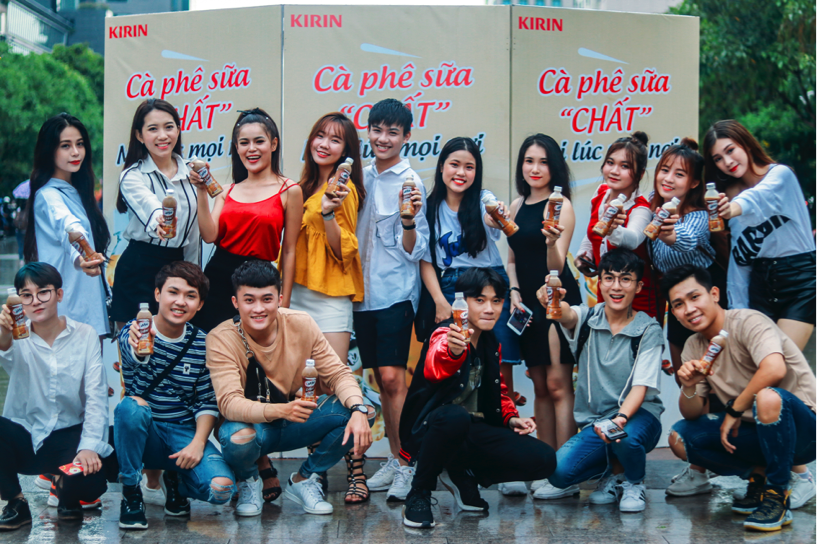 “Ông lớn" Nhật Bản tiếp tục tung ra sản phẩm cà phê & sữa siêu tiện dụng với giá hợp lý - 2 Sản phẩm ra mắt thu hút được sự chú ý và tin dùng của đông đảo các bạn trẻ