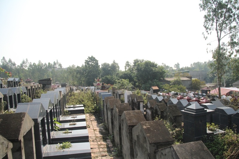 Thành phố sắp hết chỗ chôn cất người chết