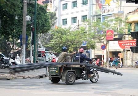 Bộ Công an yêu cầu tổng rà soát xe 3 bánh giả danh thương binh - 1 Bộ Công an yêu cầu tổng rà soát xe 3 bánh giả danh thương binh