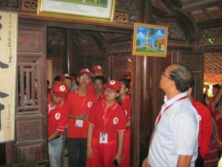 Xem những kỷ vật của Đại tướng