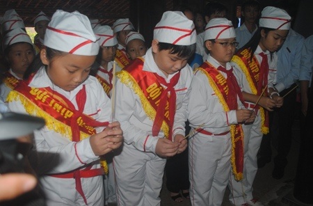 Nhiều học sinh xúc động khi mất đi vị tướng tài giỏi 