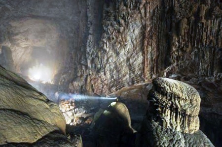 Tour thám hiểm hang động lớn nhất thế giới Sơn Đoòng hút khách - 1 Hang động Sơn Đoòng, điểm du lịch khá hấp dẫn đối với du khách