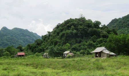 Đồng bào Vân Kiều sống trên dãy Trường Sơn vẫn còn lưu giữ nhiều nét văn hóa độc đáo