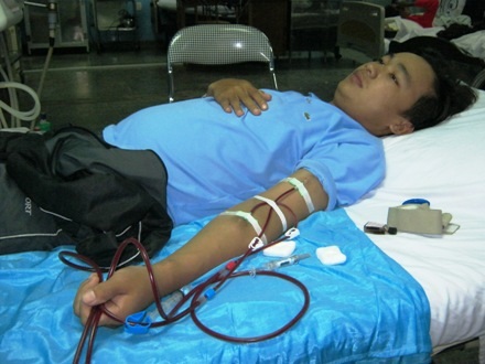 Anh Nguyễn luôn khát khao đến một phép nhiệm màu có thể giúp anh sớm khỏi bệnh