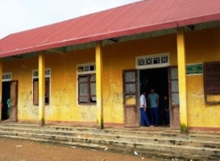 Hơn 100 học sinh chen chúc trong nhà bán trú xuống cấp - 1 Khu bán trú của học sinh trường PTDTBT - THCS Pa Nang