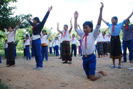 Đào không bỏ lỡ những buổi tập thể dục giữa giờ với các bạn.