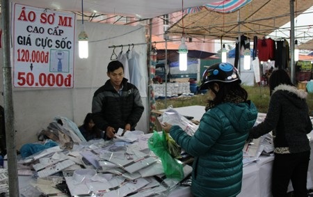 Aó sơ mi nam giảm giá từ 60-70%