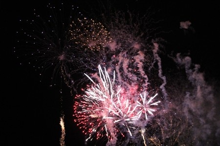 TP Đông Hà rực rỡ trong đêm giao thừa (Ảnh: Tiến Nguyễn)