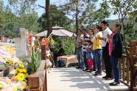 Khu mộ Đại tướng vào Xuân