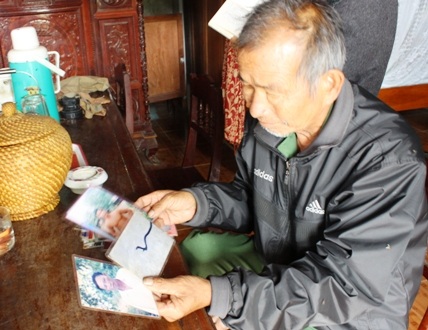 Hai trường hợp bị rắn độc cắn nặng nhất là anh Bang và anh Bách khiến ông Trung chưa thể quên