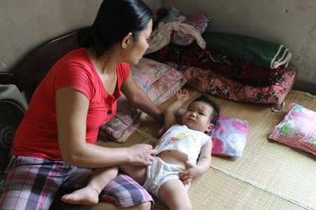 Chị Hằng luôn lo sợ một ngày điều không may xảy ra với con chị