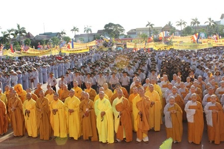 Đại lễ Phật đản 2014: Thắt chặt đoàn kết, ngăn chặn chiến tranh