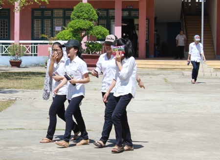 Thí sinh phấn khởi vì đề Toán nhẹ nhàng