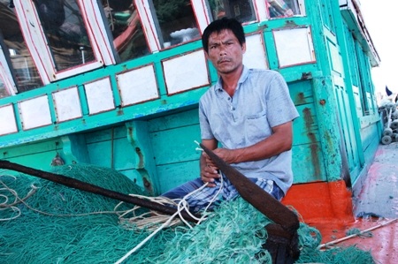 Ông Biền lo lắng vì chưa biết lấy đâu kinh phí để sữa chữa và tiếp tục ra khơi