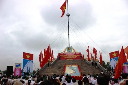 Khu di tích lịch sử Hiền Lương - Bến Hải