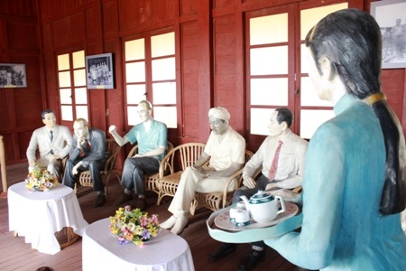 Mô hình buổi làm việc của Ủy ban giám sát Quốc tế