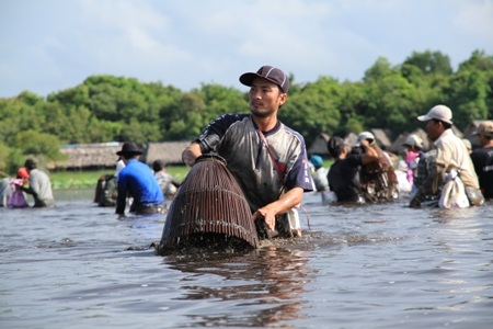 Đây là lễ hội truyền thống mang đậm bản sắc văn hóa làng quê
