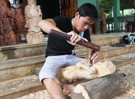 Anh Dũng luôn mong muốn những học viên của mình có thể học và sống được bằng nghề