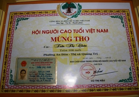 Bằng khen Hội người cao tuổi Việt Nam mừng thọ 2 cụ