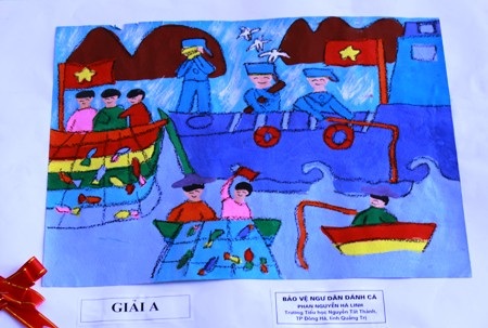 Tác phẩm Bảo vệ ngư dân đánh cá được chọn là 1 trong 9 giải A