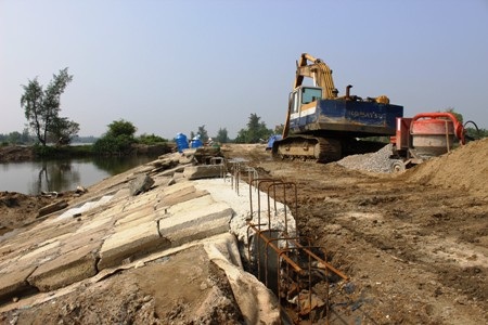 Mùa mưa, bão đang đến gần nhưng tiến độ thi công một số hạng mục ở 