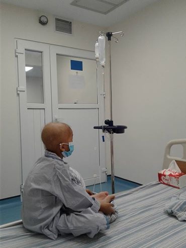 Nhờ tấm lòng bạn đọc Dân trí, bé Hoàng Minh đã được ghép tủy - 5 Thời gian tới con gái sẽ được xuất viện về nhà.