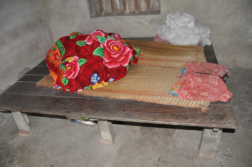 Cuộc sống khó khăn, khổ sở...