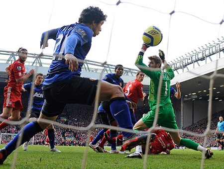 Nhìn lại đại chiến Liverpool - MU: Từ A - Z - 11 Nhìn lại đại chiến Liverpool - MU: Từ A - Z - 11