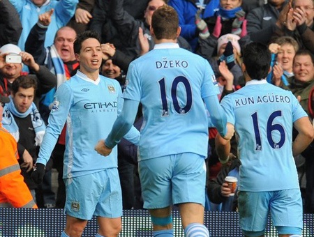 Man City thắng Tottenham nhờ bàn thắng ở phút bù giờ - 1 Man City thắng Tottenham nhờ bàn thắng ở phút bù giờ - 1